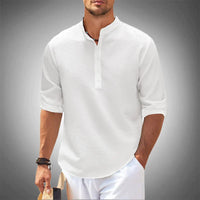 Effortless Casual Button Up Shirt for Men with Relaxed Fit